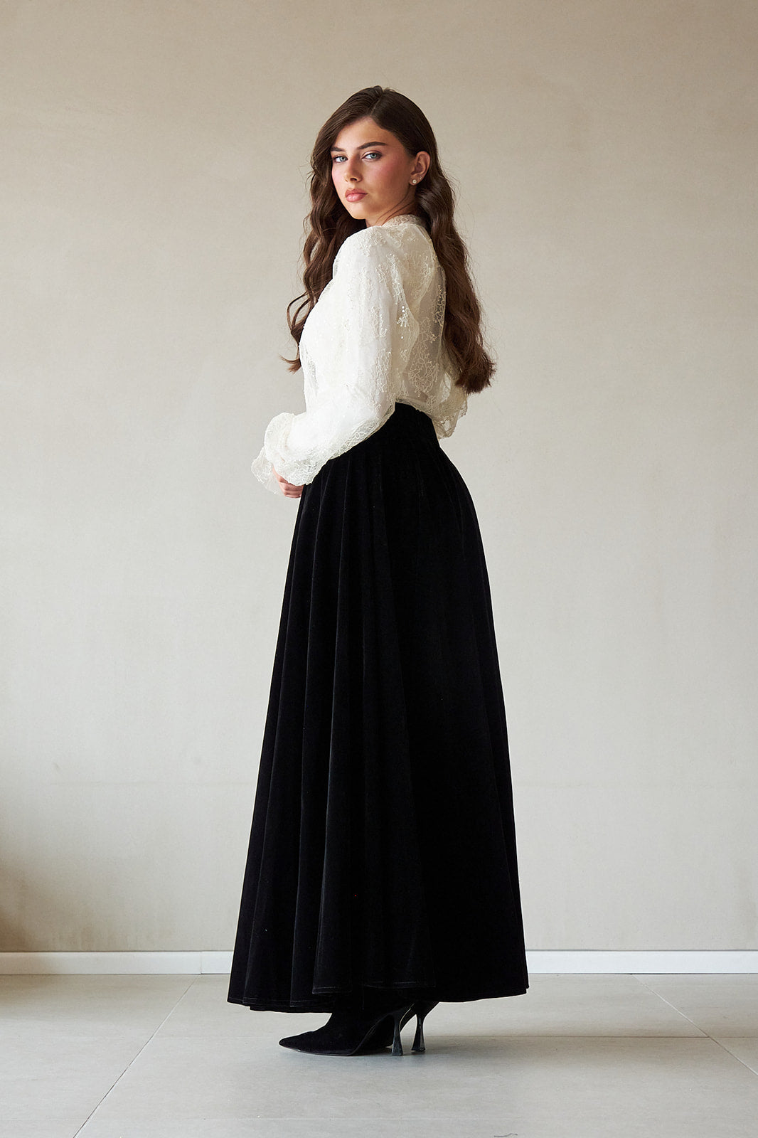 Velvet Flared Skirt - Black