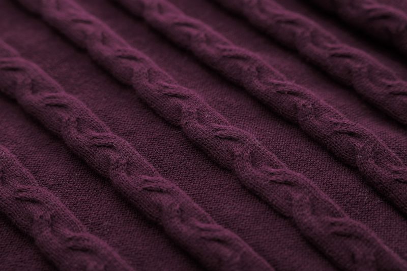 Cable-Knit Cardigan - Burgundy