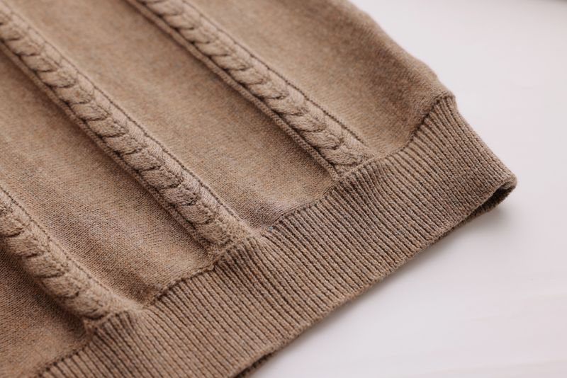 Small-Cable Knit - Mocha