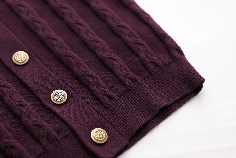 Cable-Knit Cardigan - Burgundy