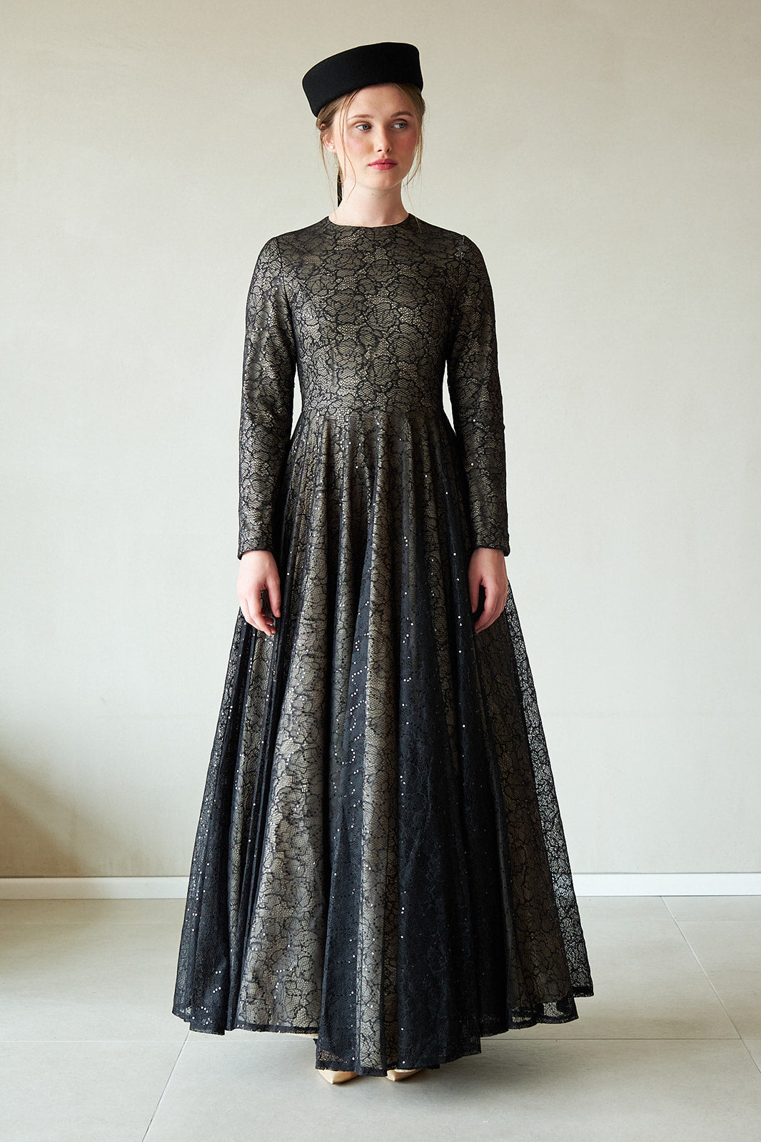 Lace Gown Black