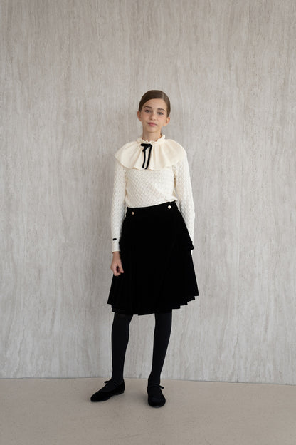 Ruffle Knit Blouse- Cream