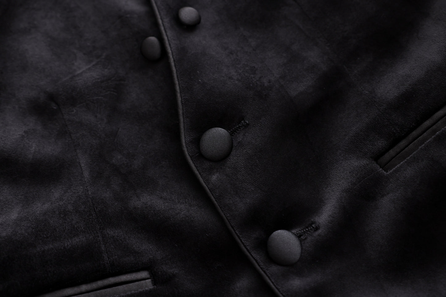 Velvet Tuxedo Jacket - Black
