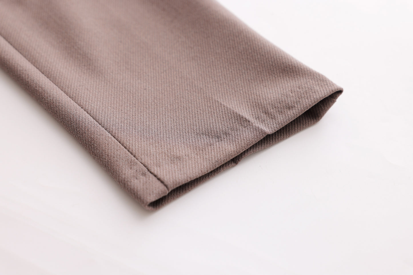 Diagonal Piping Trousers - Brown