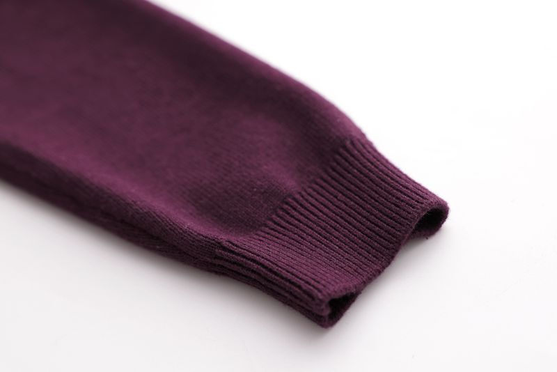 Cable-Knit Cardigan - Burgundy