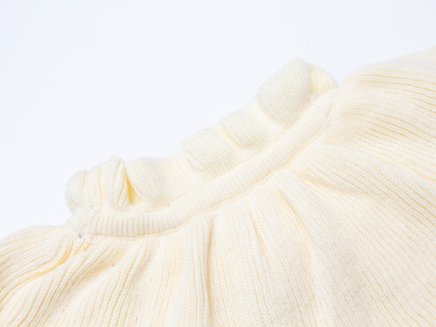 Ruffle Knit Blouse- Cream