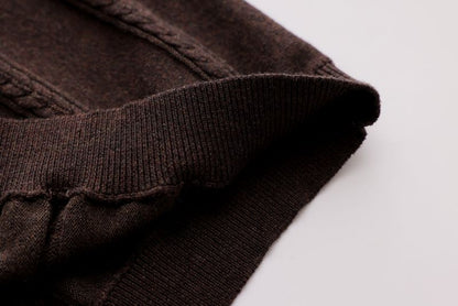 Small-Cable Knit - Brown