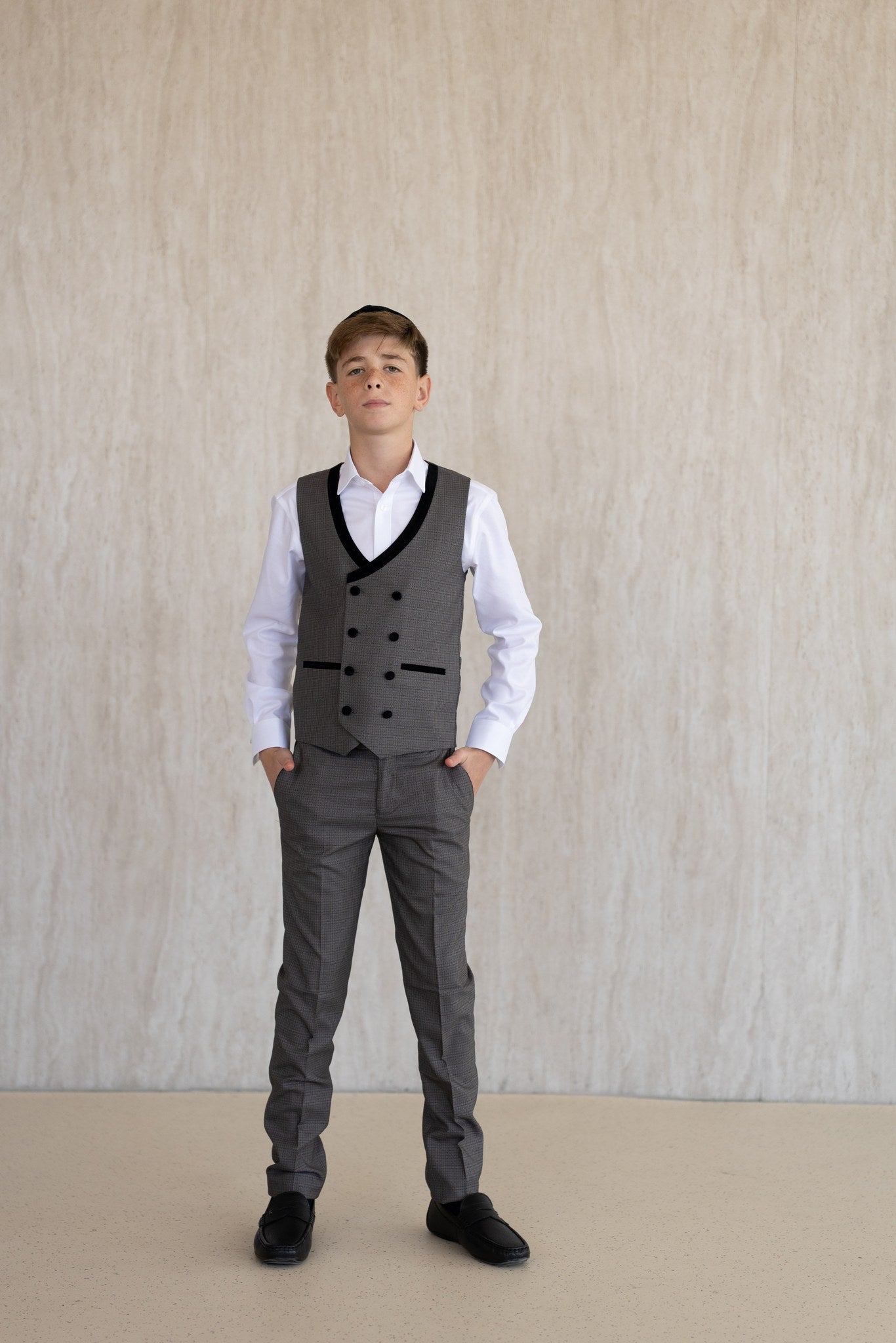 Velvet Lapel Vest - Grey