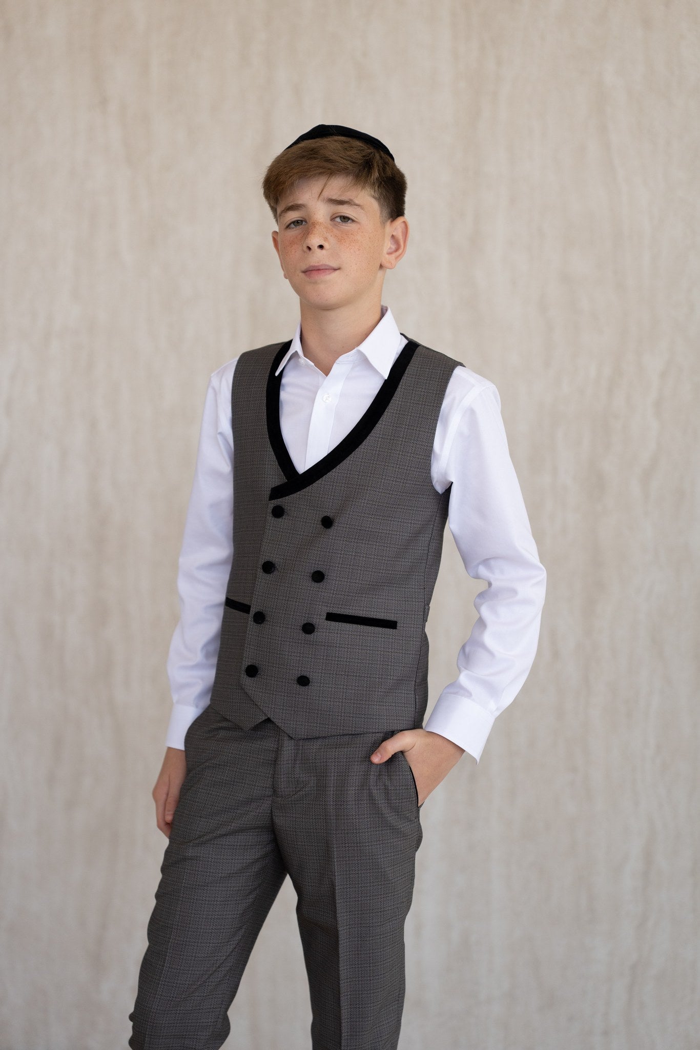 Velvet Lapel Vest - Grey